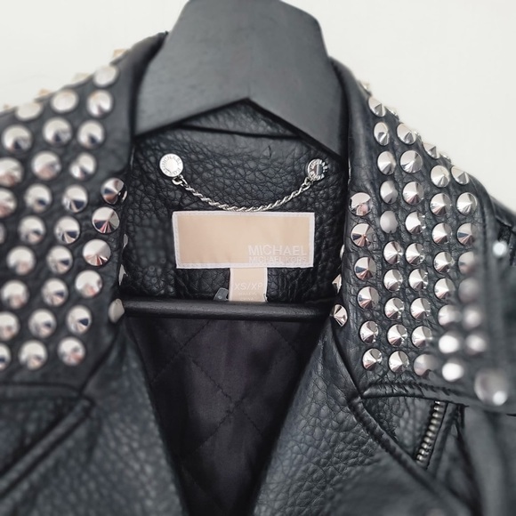 Michael Kors - Picture 3 of 5